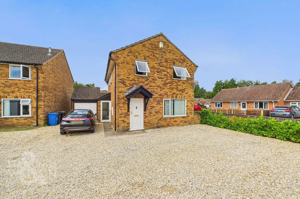 Property photo 1 of 26