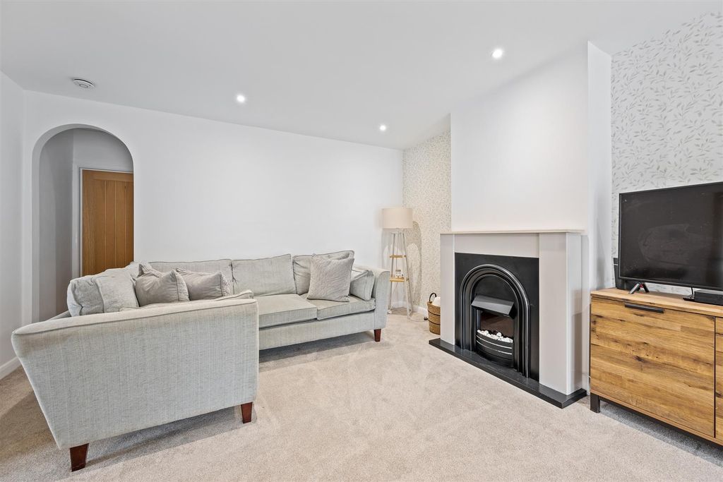 Property photo 3 of 27 Kitchen/Dining/Living Room