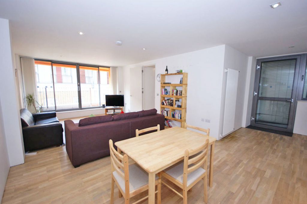 Property photo 3 of 12