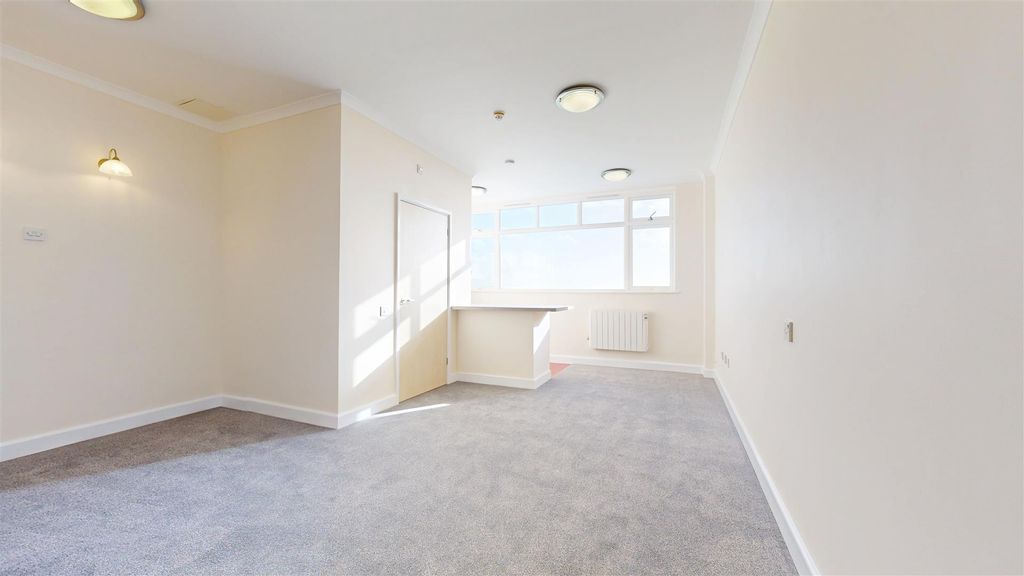 Property photo 2 of 7 01232026_153222.Jpg