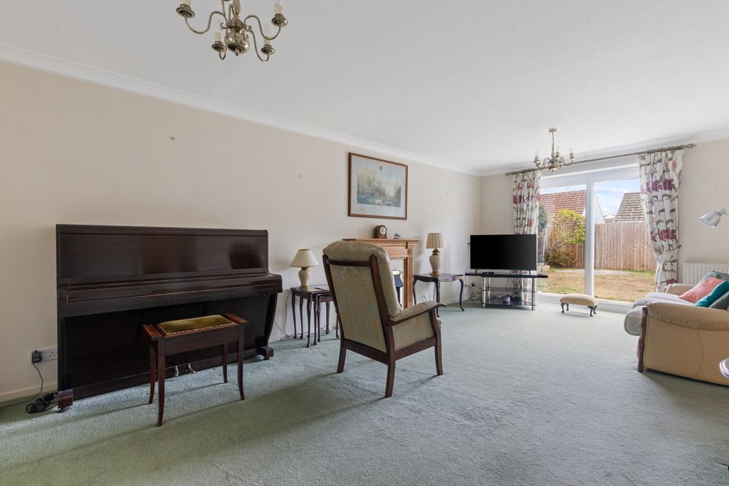 Property photo 3 of 13