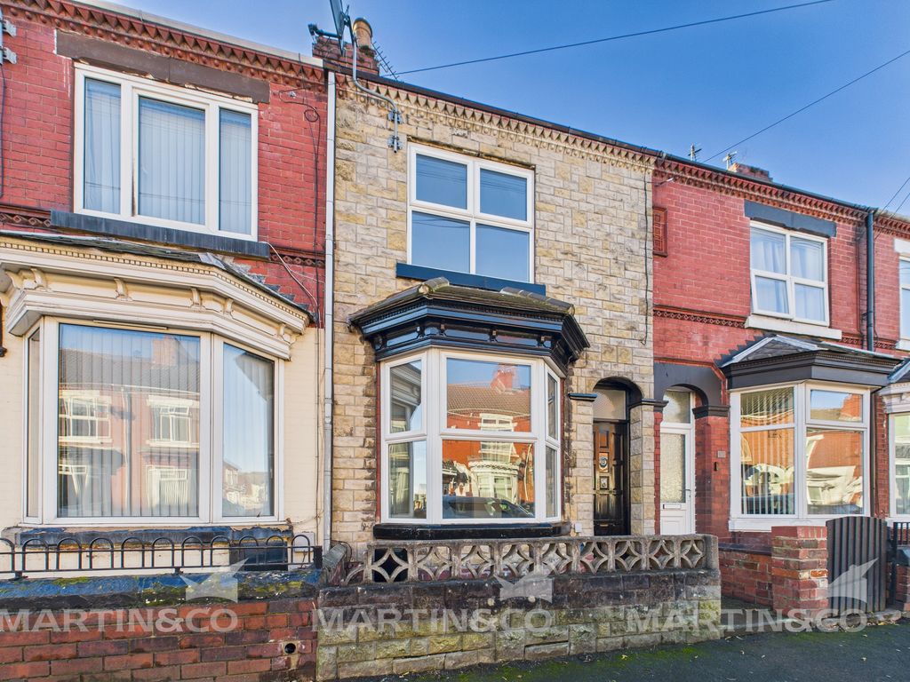 Property photo 1 of 13 Cam02406G0-Pr0552-Still013