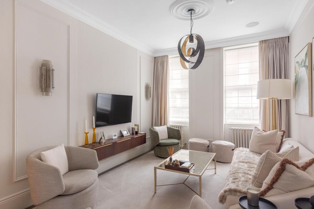 Property photo 1 of 16 Image