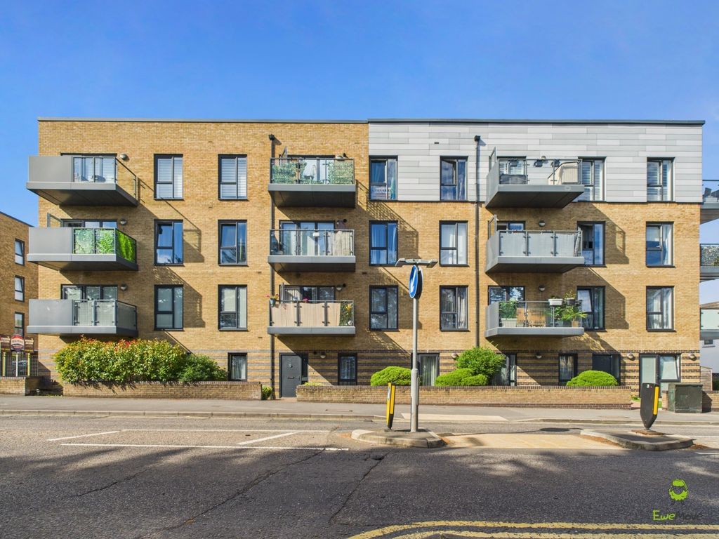 Property photo 1 of 16 Presented By Nicoleta At Ewemove Bexleyheath And D