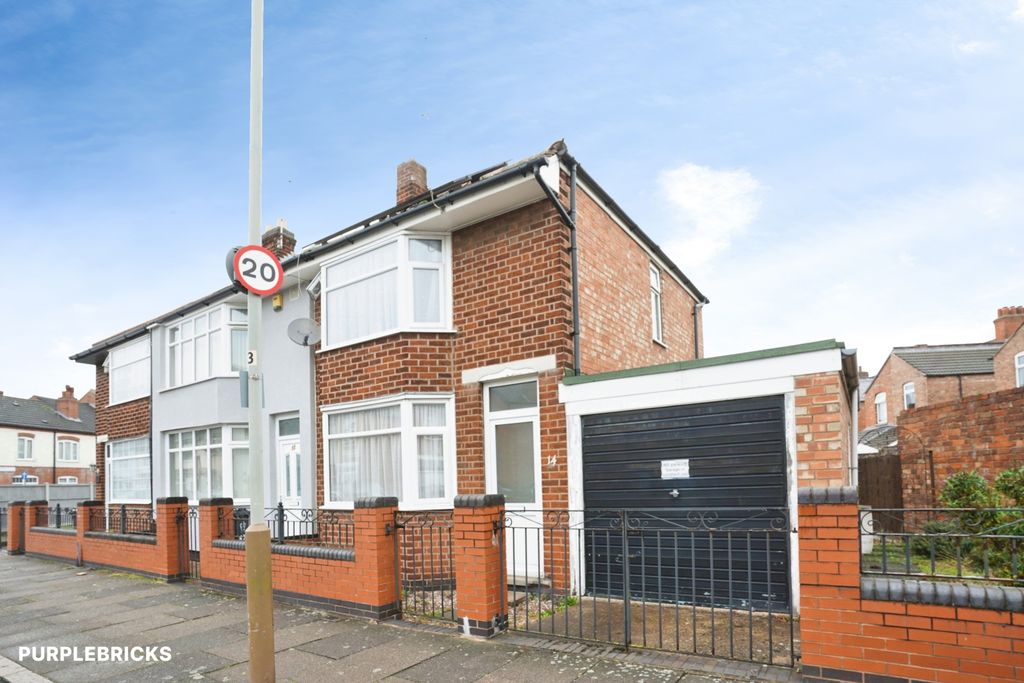 Property photo 1 of 26