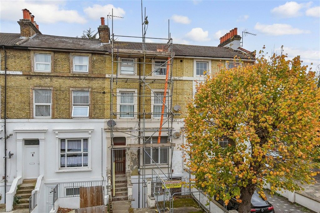 Property photo 1 of 7 External (Web)