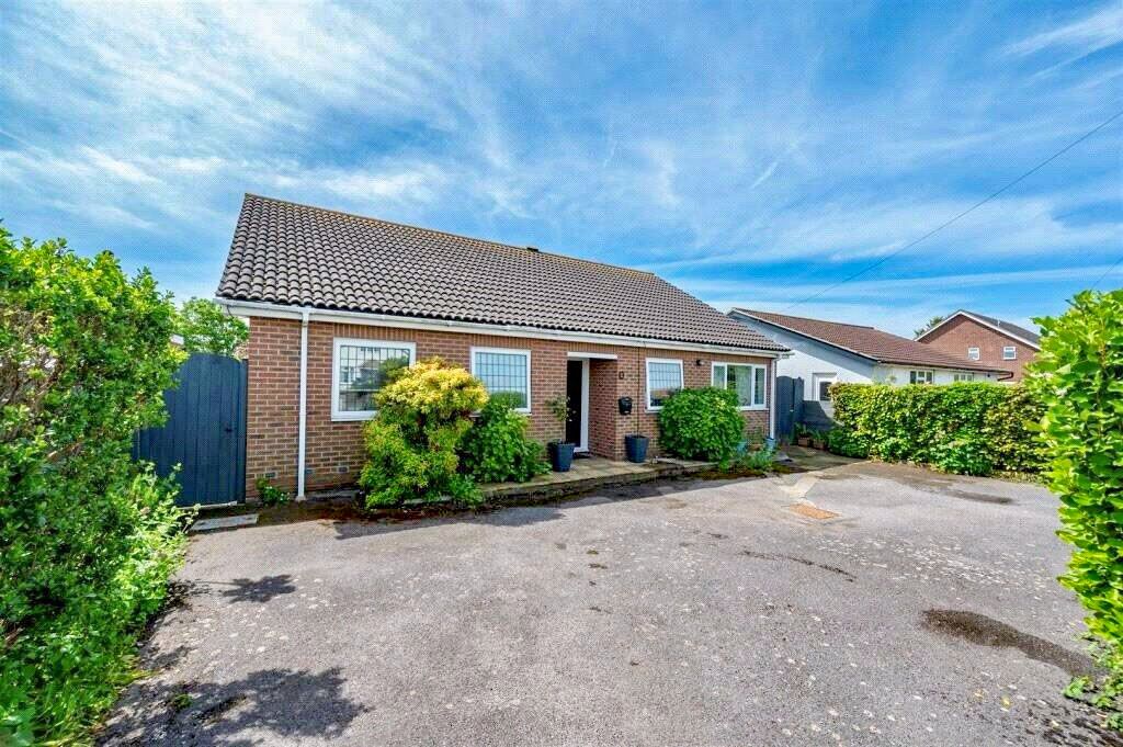 Property photo 1 of 16