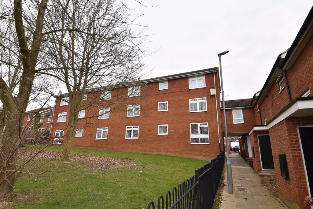 Property photo 1 of 7 4577630