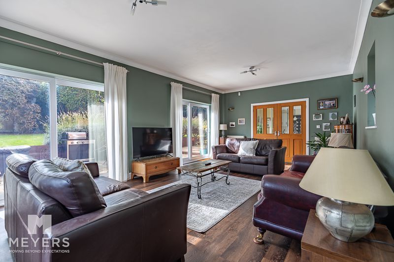 Property photo 2 of 24 Photo 24