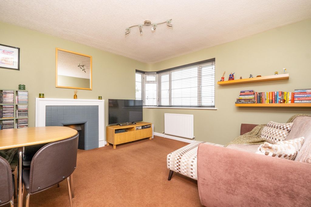 Property photo 2 of 8 Picture No. 05