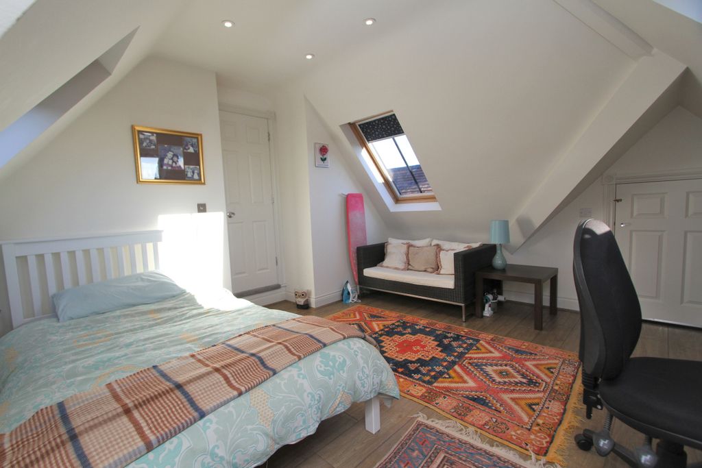 Additional image 23 of 5 bed flat for saleGaudick Road, Eastbourne BN20