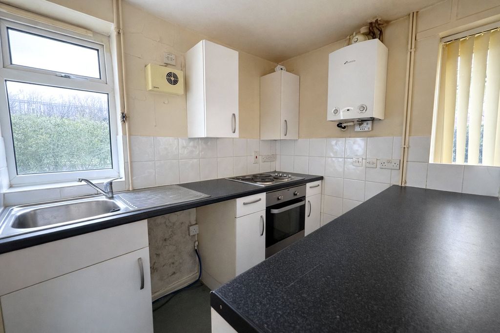 Property photo 2 of 7 Picture No. 01