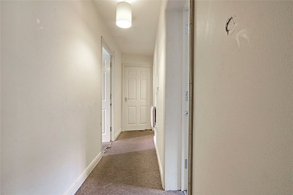 Property photo 3 of 12 Picture No. 25