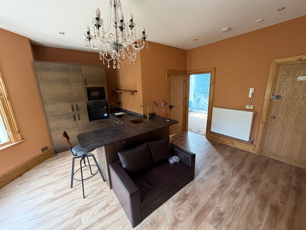 Property photo 3 of 8 Img_3196