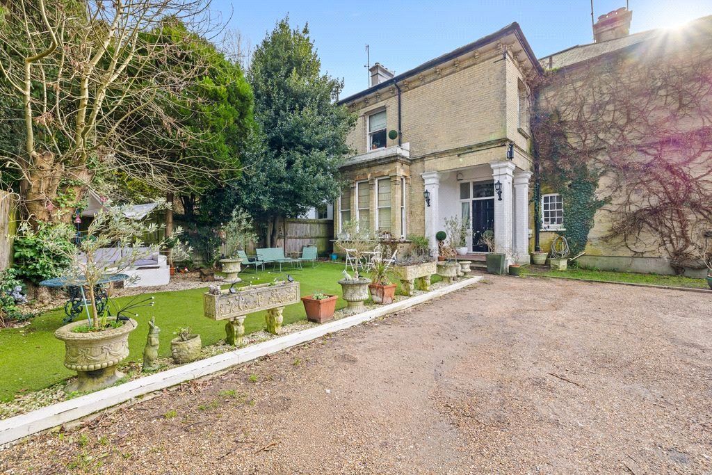 Property photo 1 of 13 Picture No. 14