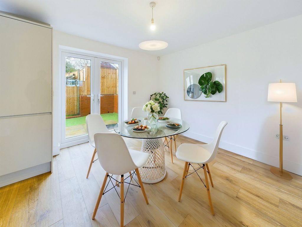 Property photo 3 of 21 Dining Area (Virtually Furnished)