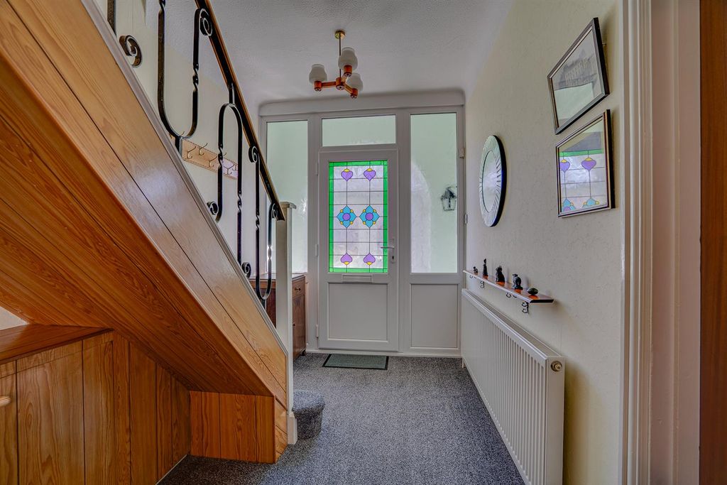 Property photo 3 of 19 Dsc00735Hdr.Jpg