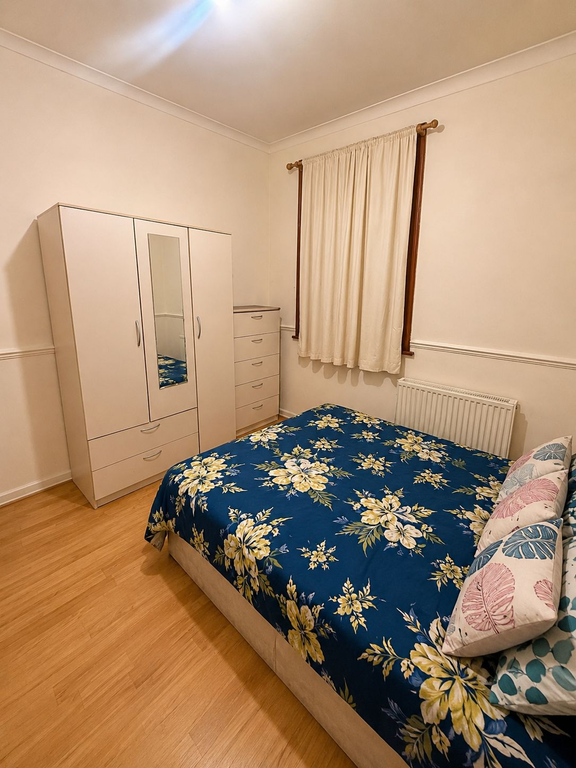 Property photo 2 of 6