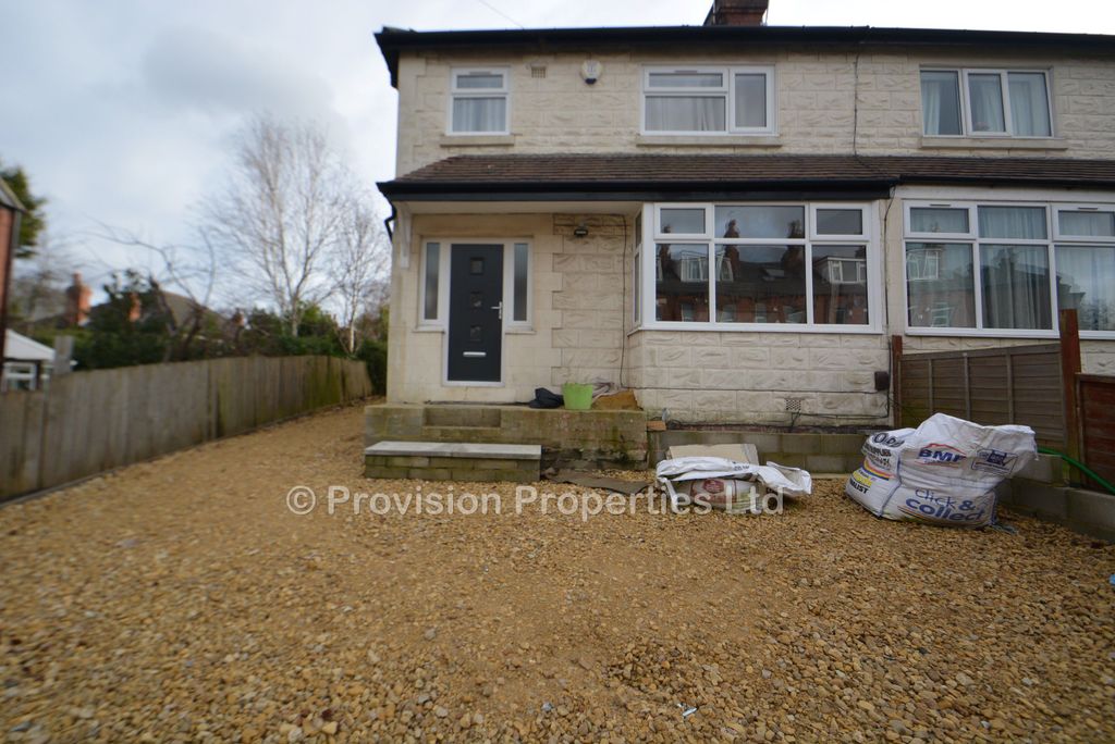 Property photo 1 of 10 Photo