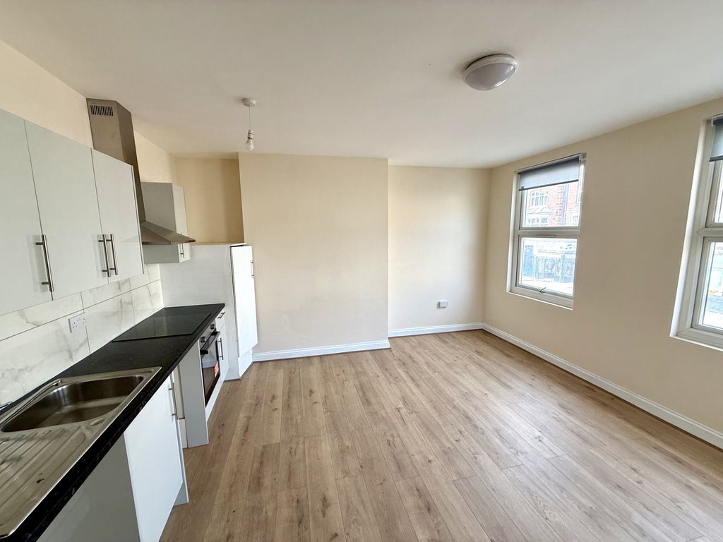 Property photo 1 of 4