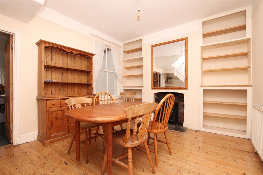 Property photo 3 of 9 Dining Room.Jpg