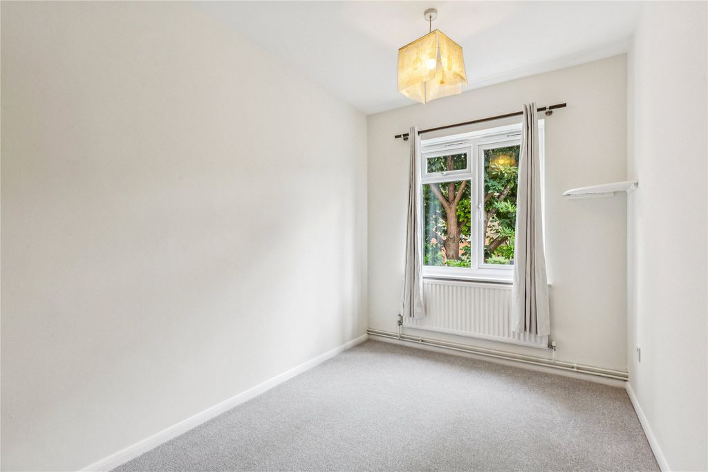 Property photo 3 of 11 Picture No. 11