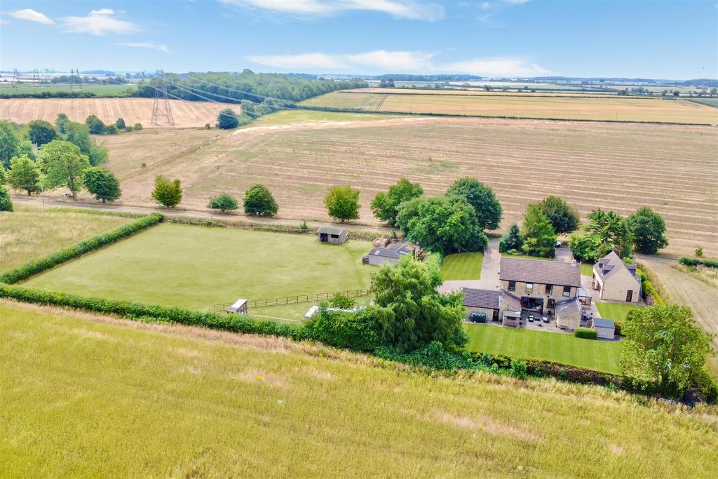 Property photo 1 of 27 Dji_0082 Dp.Jpg