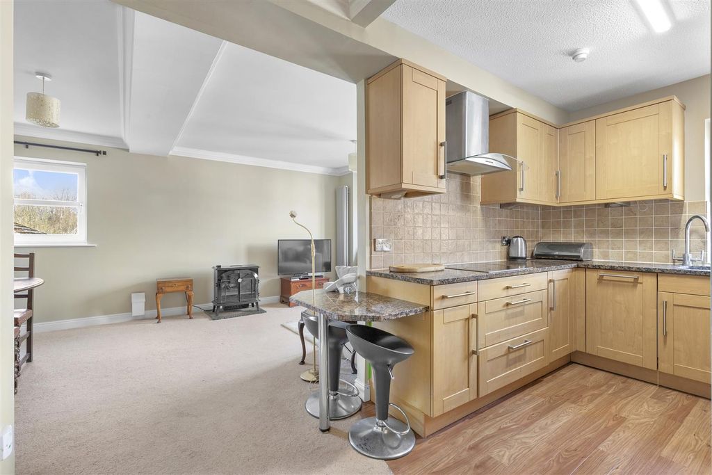 Additional image 12 of 2 bed flat for saleThe Grove, Ilkley LS29