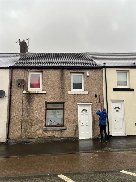 Property photo 1 of 8 External.Jpg