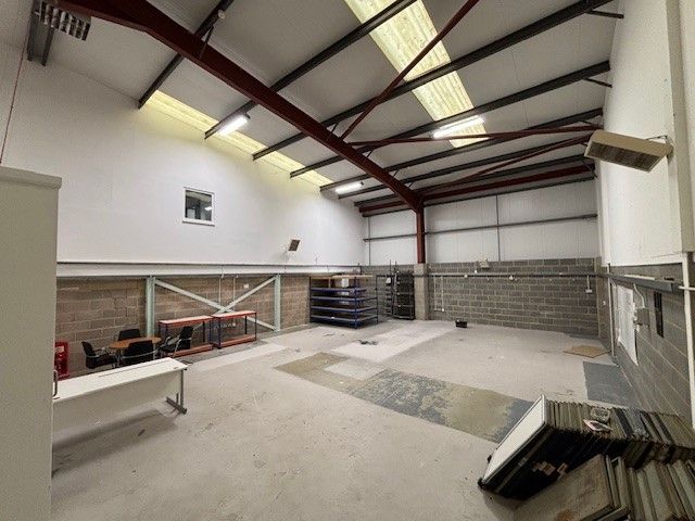 Property photo 3 of 6 Photo 7