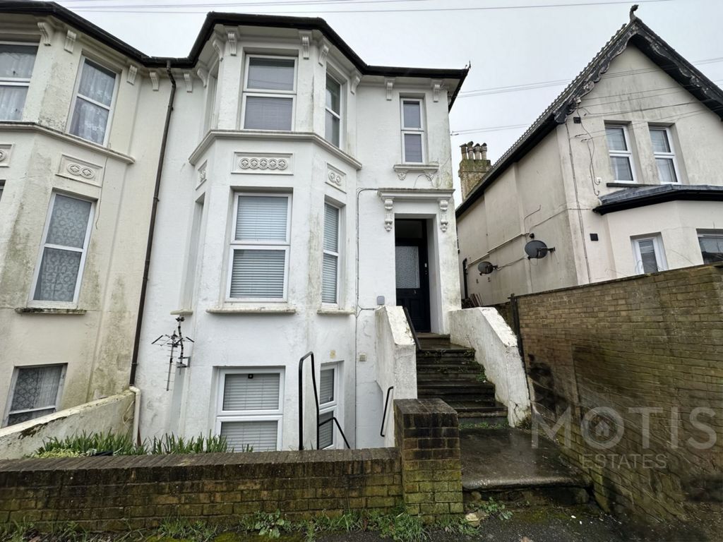 Property photo 1 of 7 Photo 1