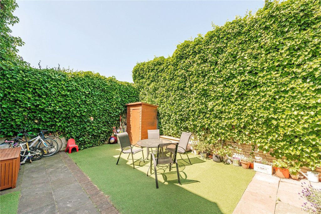 Property photo 3 of 18 Picture No. 03