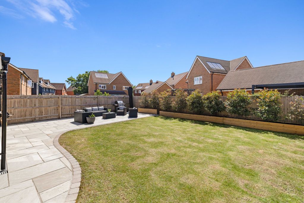 Property photo 1 of 24 Image24.Jpg