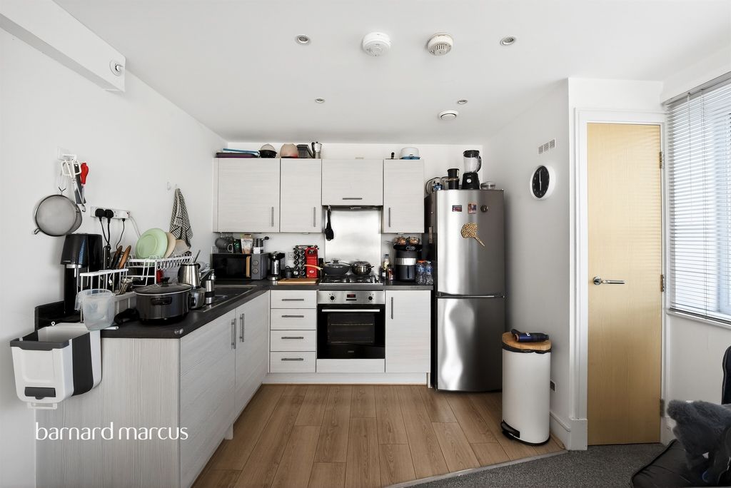 Property photo 3 of 10