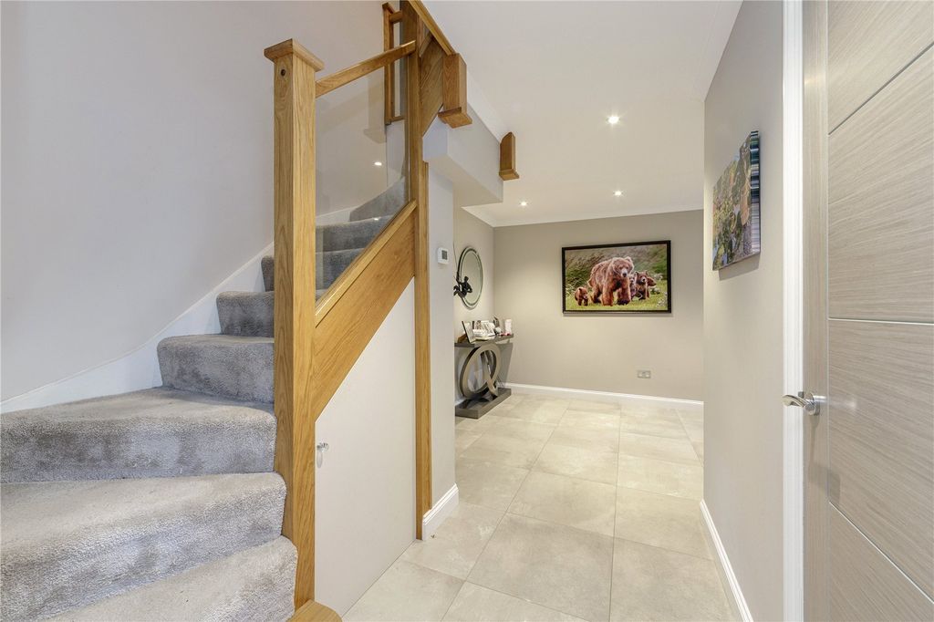 Property photo 3 of 29 Picture No. 08