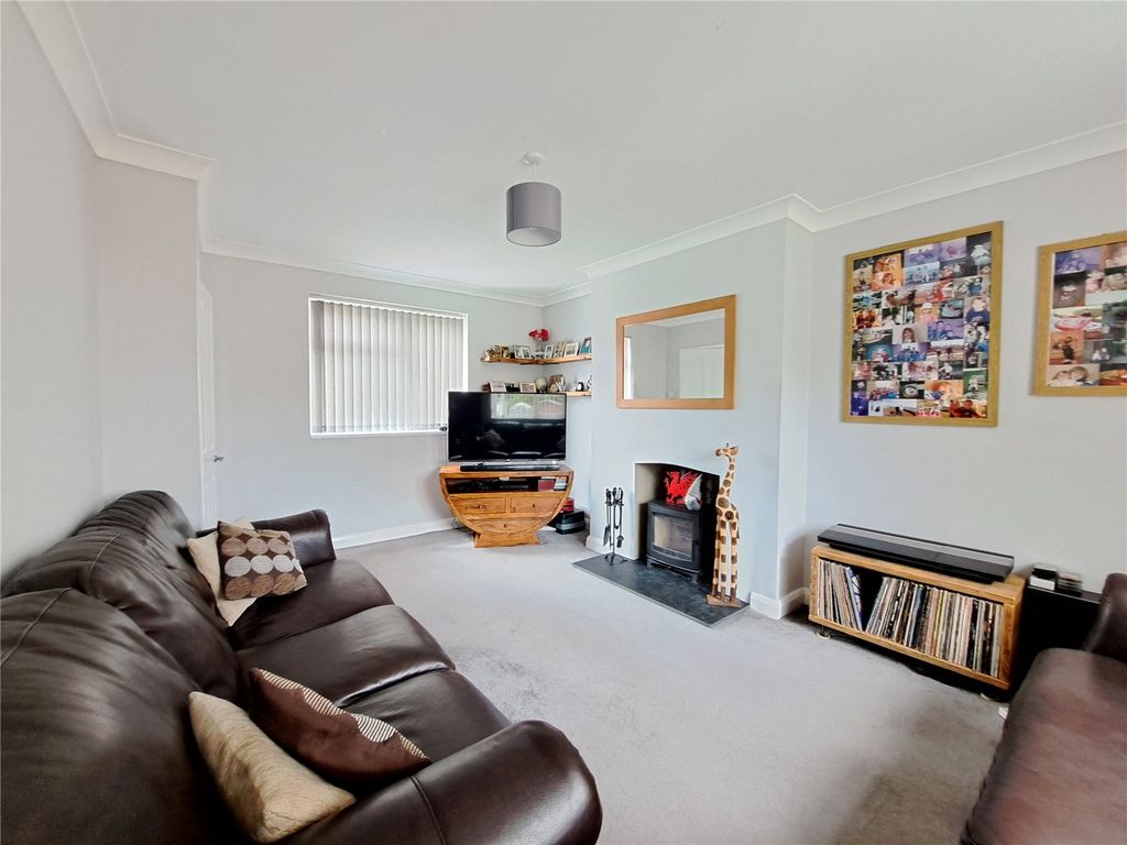 Property photo 3 of 23 Picture No. 23