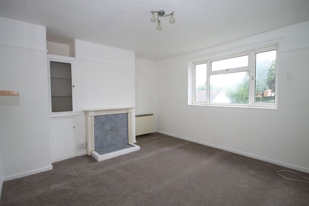 Property photo 3 of 7