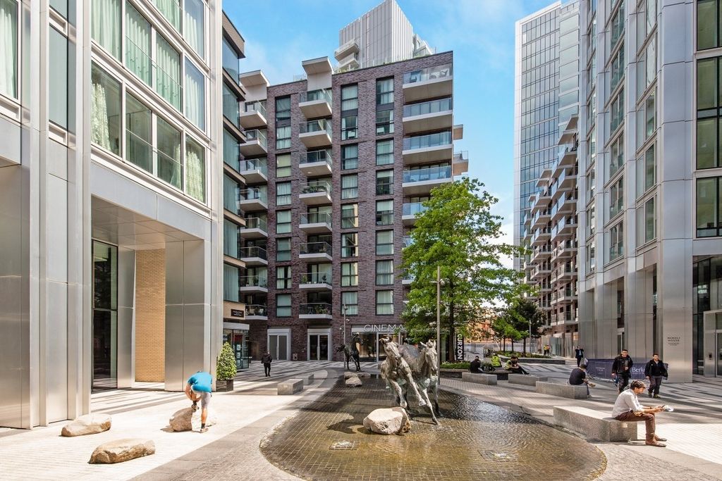 Property photo 1 of 5 Exterior