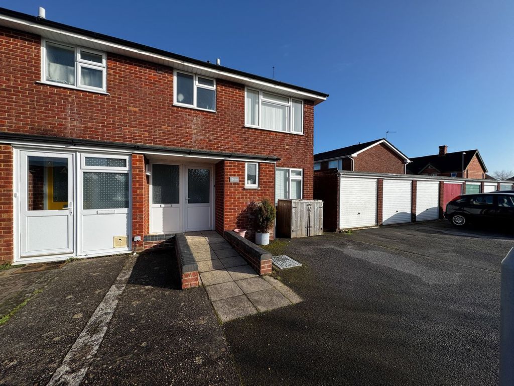 Property photo 1 of 12