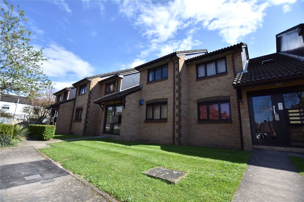 Property photo 1 of 8 Picture No. 09