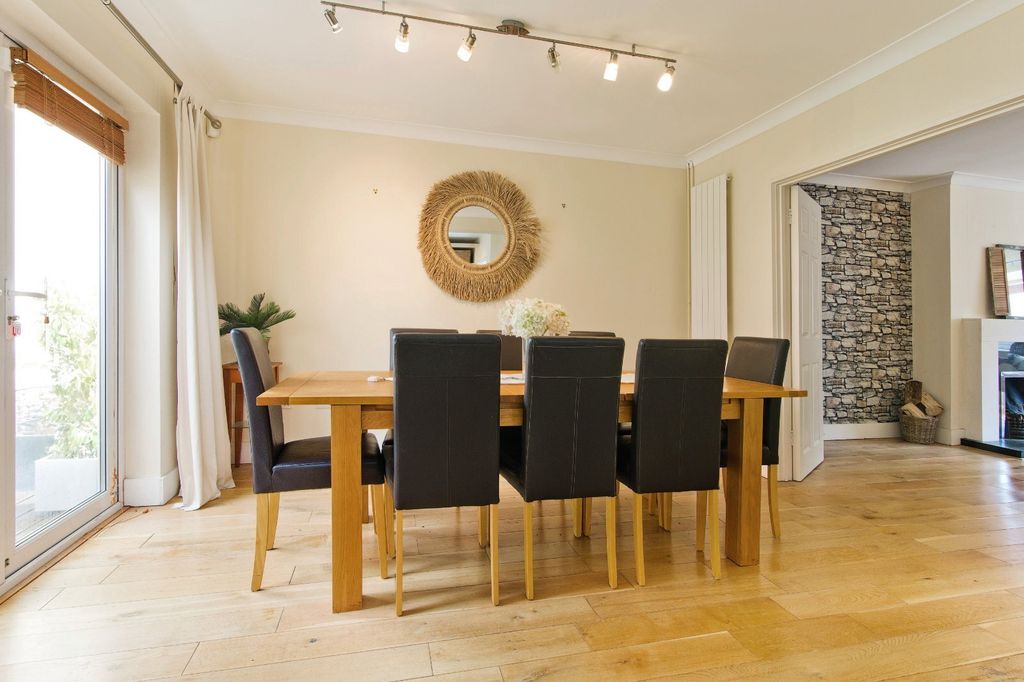 Property photo 2 of 14 Picture No. 01