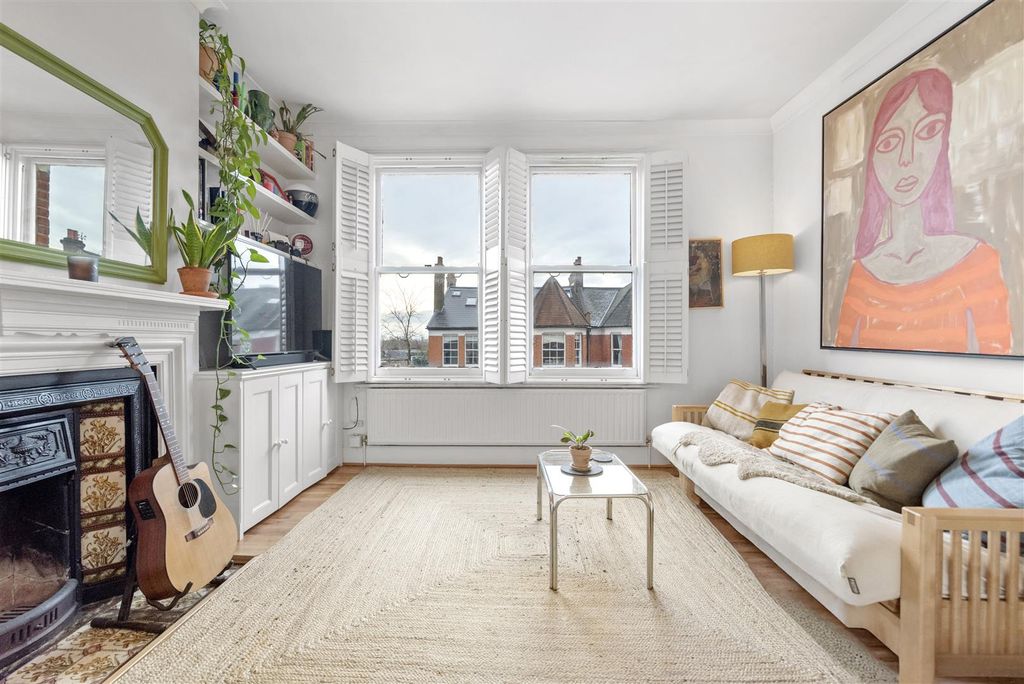 Property photo 3 of 9