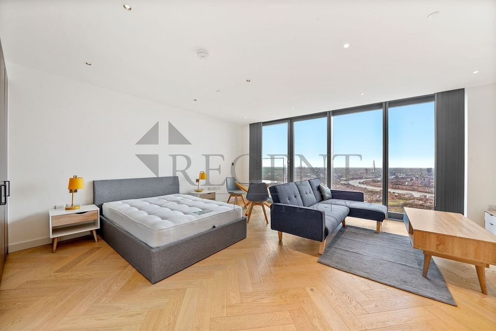 Property photo 2 of 11 Open Plan