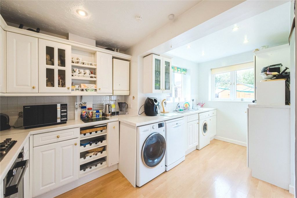 Property photo 3 of 18 Picture No. 07