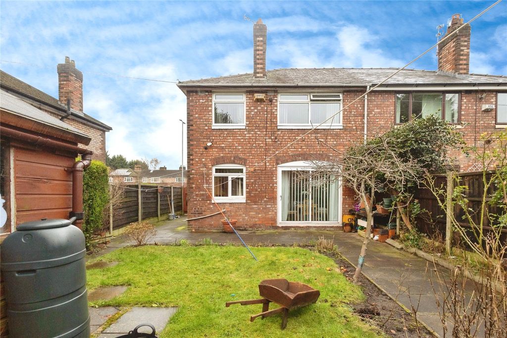 Property photo 3 of 17 Photography