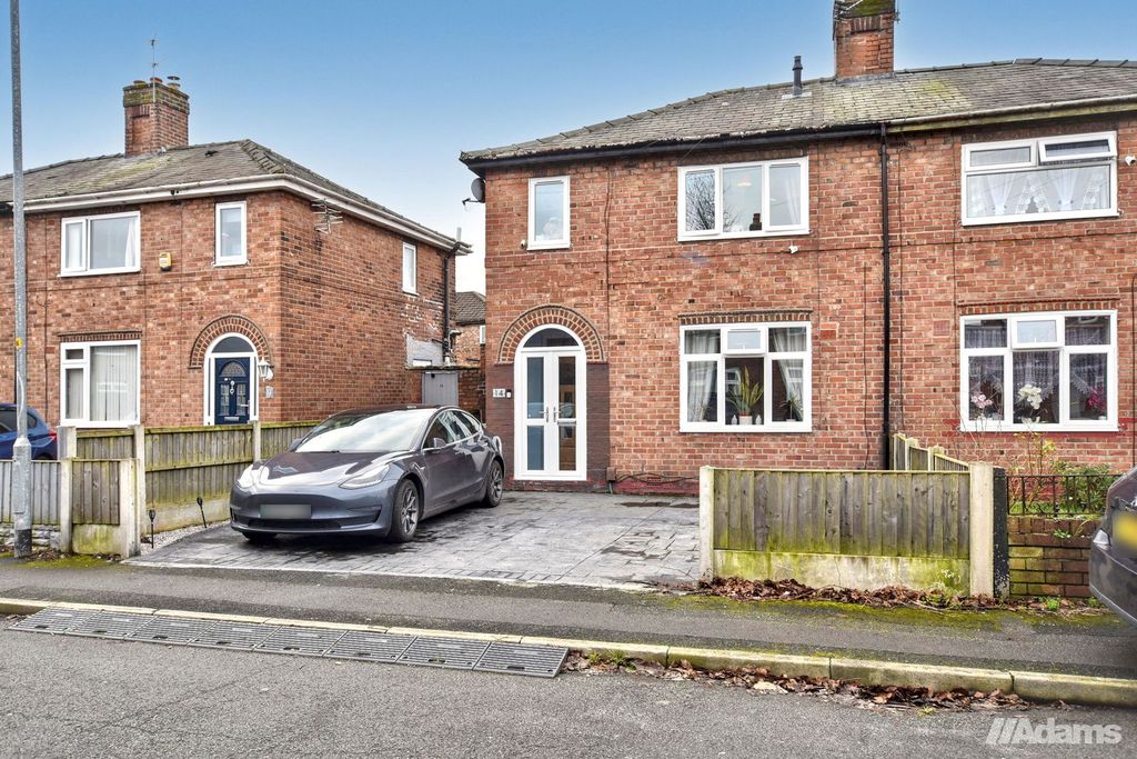 Property photo 1 of 16