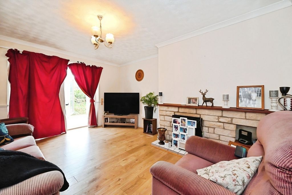 Property photo 2 of 14 Pbox-Img.Jpg