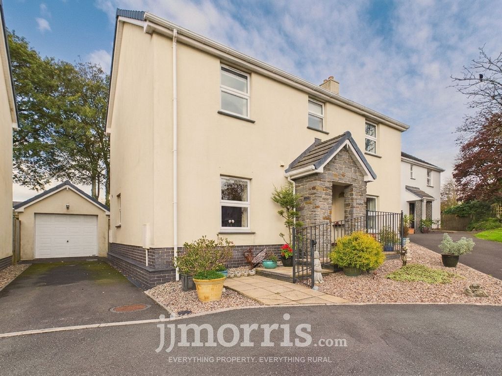 Property photo 1 of 26