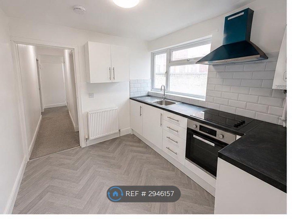 Property photo 1 of 5 Brand New Kitchen