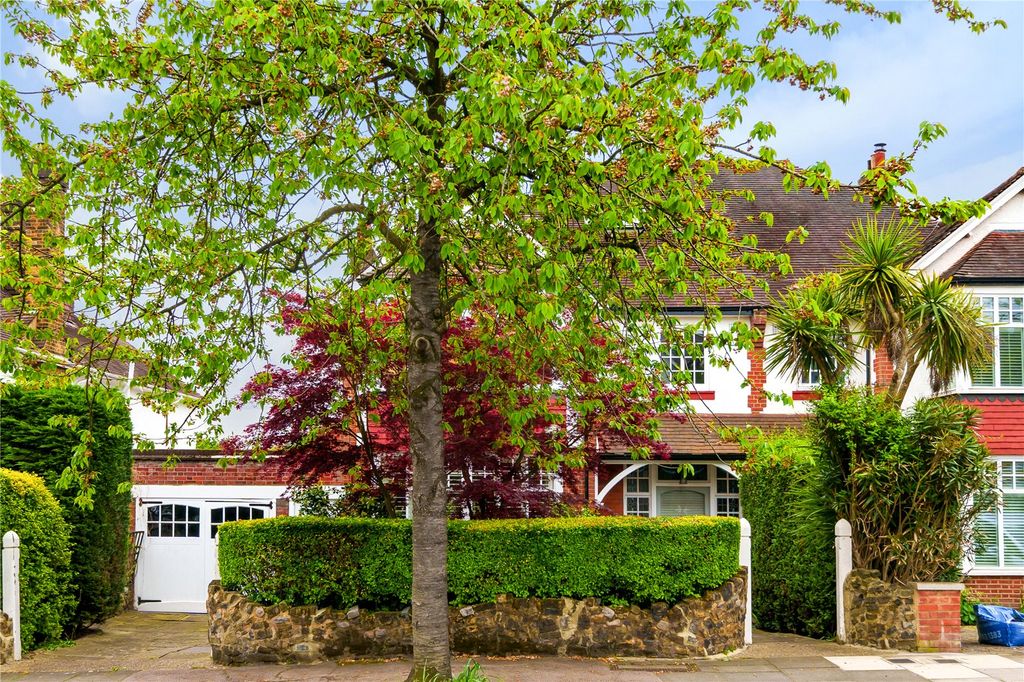 Property photo 2 of 30 Picture No. 01